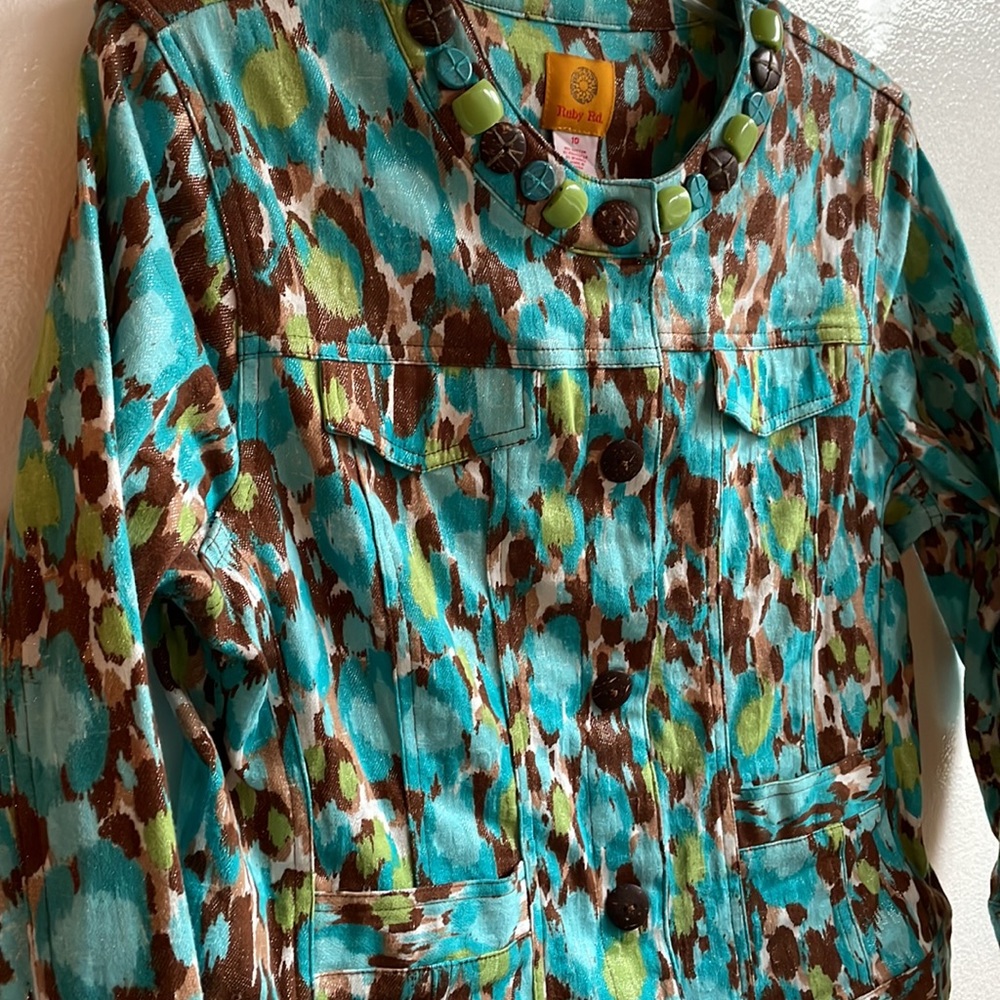 Ruby Rd. Beaded Neck Button Front 4 Pocket Short … - image 2